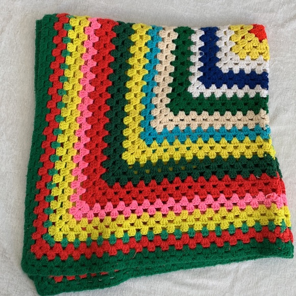 Vintage Handmade Granny Square Crochet Knit Afghan Blanket Rainbow Multi Color - Picture 2 of 7